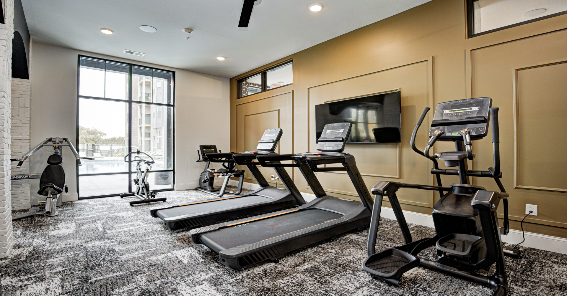 East Bank Fitness Center Cardio Equipment